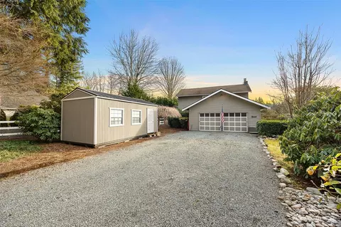 Exterior - 1122 Dyer Rd, Sultan, WA 98294 photo 4 of 11