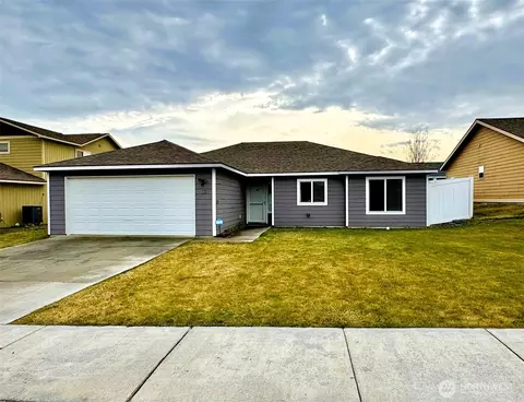 1321 W Century St, Moses Lake, WA 98837