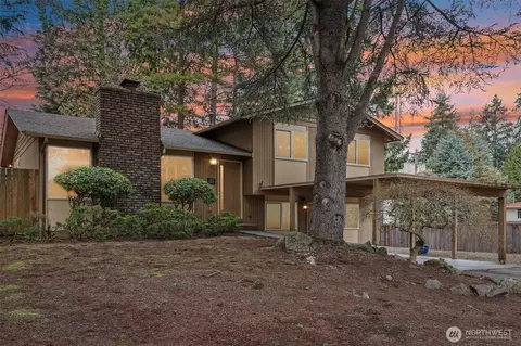 12224 SE 60th Pl, Bellevue, WA 98006