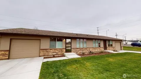 144 S 146 S Tausick Way, Walla Walla, WA 99362