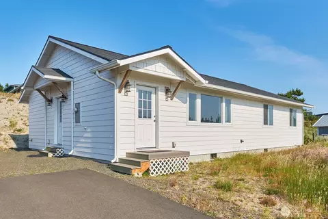 31810 I St, Ocean Park, WA 98640