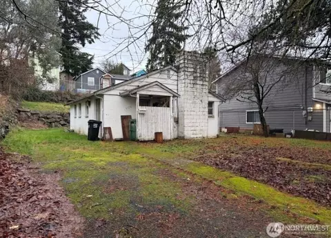 5720 37th Ave S, Seattle, WA 98118