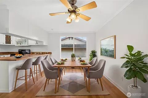 Dining - 531 221st St SW, Bothell, WA 98021 photo 1 of 1