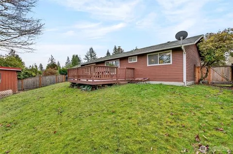 Exterior - 531 221st St SW, Bothell, WA 98021 photo 5 of 5