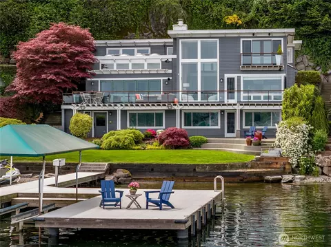 842 W Lake Sammamish Pkwy SE, Bellevue, WA 98008