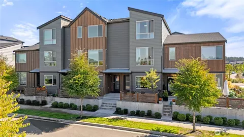 32730 Hemlock Ave SE, Black Diamond, WA 98010