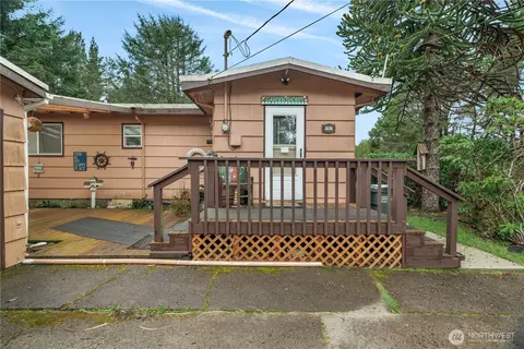 1206 184th Pl, Long Beach, WA 98631 photo 4
