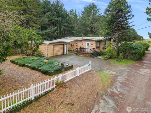 1206 184th Pl, Long Beach, WA 98631 photo 2