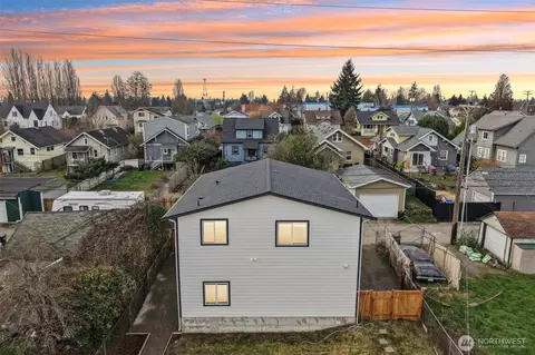 1722 S Cushman Ave #B, Tacoma, WA 98405