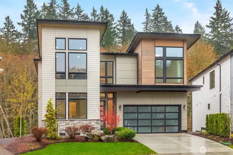 21045 SE 80th St, Issaquah, WA 98027