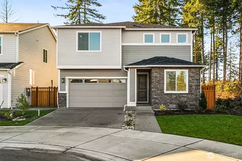 20202 150th St E #605, Bonney Lake, WA 98391