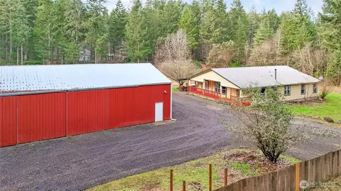 3633 SE Kowalski Ln, Port Orchard, WA 98367