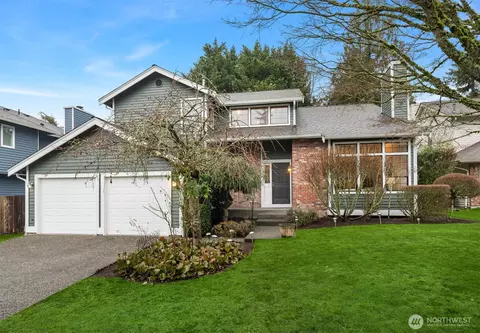 22116 NE 10th Pl, Sammamish, WA 98074