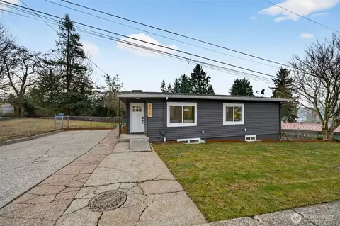 2311 NE 6th Pl, Renton, WA 98056