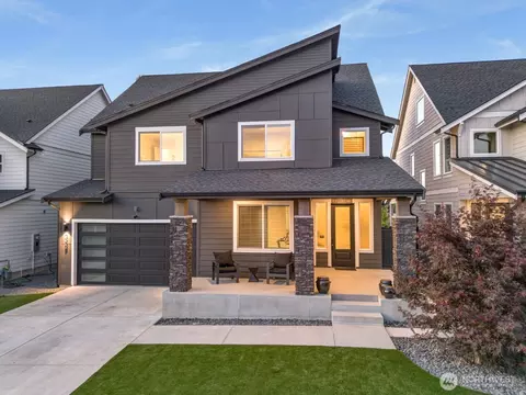 2302 29th Street Pl SE, Puyallup, WA 98374