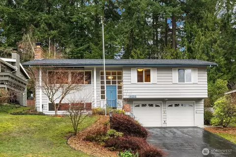 19222 38th Pl NE, Lake Forest Park, WA 98155