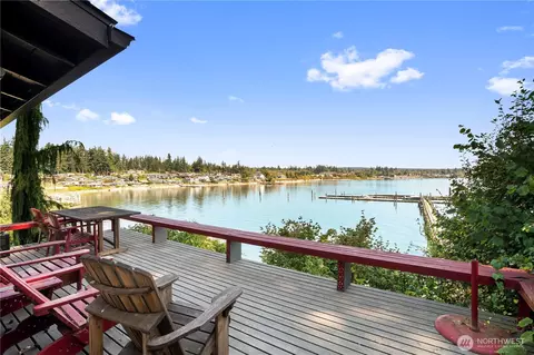 7411 Hermosa Beach Rd, Tulalip, WA 98271