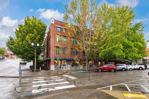 1201 11th St #303, Bellingham, WA 98225