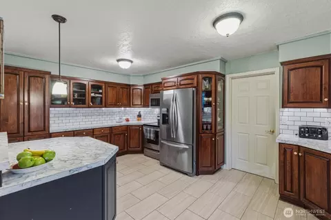 111 Sunset View Rd, Longview, WA 98632 photo 10