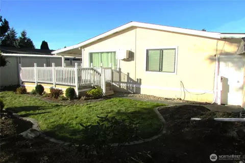 1427 100th St SW #97, Everett, WA 98204