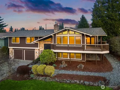 6210 105th Ave NE, Kirkland, WA 98033