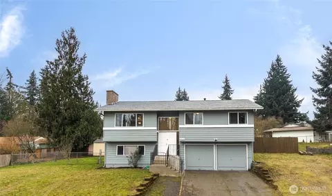6510 102nd St E, Puyallup, WA 98373