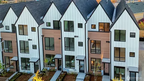 9752 B Holman Rd NW, Seattle, WA 98117