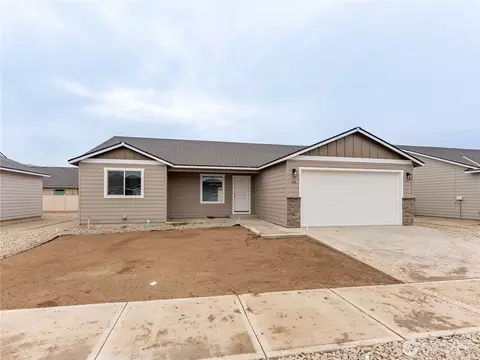 86 Salmon Dr, Wenatchee, WA 98801