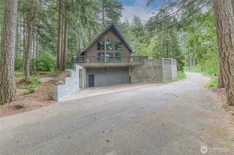 2103 46th Ave NE, Olympia, WA 98506