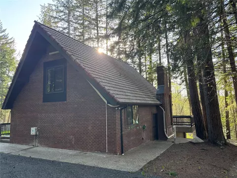 2103 46th Ave NE, Olympia, WA 98506