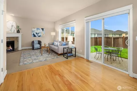 Living - 4021 220th St SE, Bothell, WA 98021 photo 3 of 8