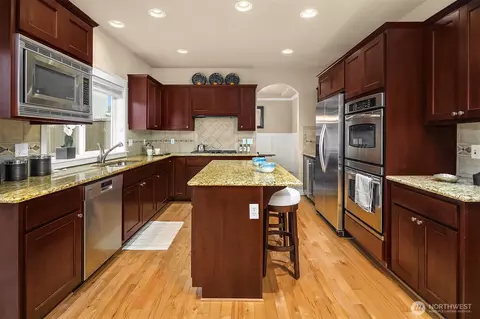 Kitchen - 4021 220th St SE, Bothell, WA 98021 photo 2 of 8