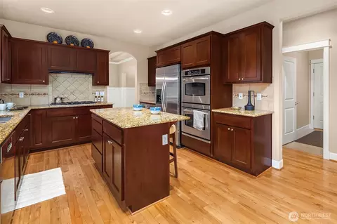 Kitchen - 4021 220th St SE, Bothell, WA 98021 photo 8 of 8