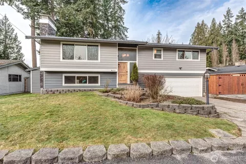 11112 46th Ave NE, Marysville, WA 98271