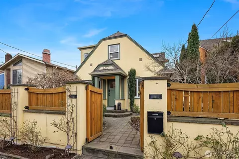 6237 26th Ave NE, Seattle, WA 98115