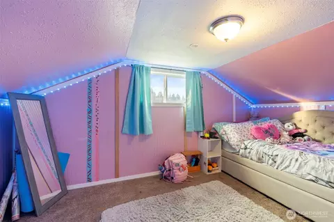 Bedroom - 312 SE Front St, Winlock, WA 98596 photo 3 of 7
