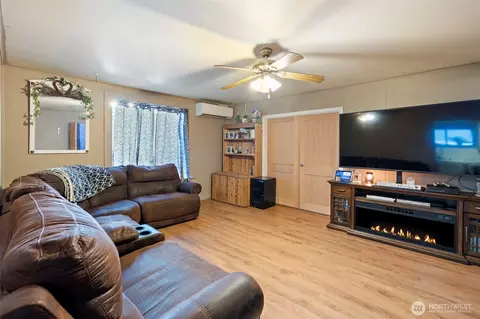 Other - 312 SE Front St, Winlock, WA 98596 photo 2 of 7