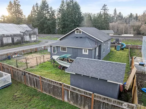 Exterior - 312 SE Front St, Winlock, WA 98596 photo 6 of 6