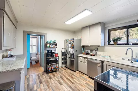 Kitchen - 312 SE Front St, Winlock, WA 98596 photo 4 of 4