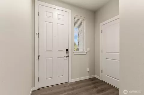 19326 37th Ave SE #C, Bothell, WA 98012 photo 3