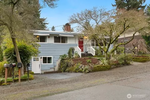 10022 3rd Ave SW, Seattle, WA 98146