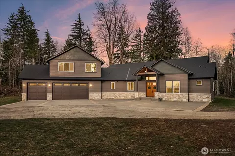 26181 276th Ave SE, Ravensdale, WA 98051