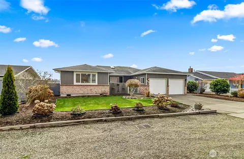 5479 Salish Rd, Blaine, WA 98230