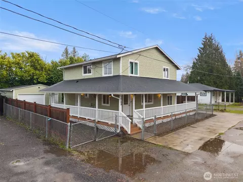 1769 SE Crawford Rd, Port Orchard, WA 98366