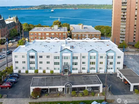 25 N Broadway St #301, Tacoma, WA 98403