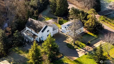 8894 Giles Rd, Blaine, WA 98230