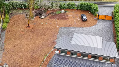 Exterior - 744 Crescent Beach Dr, Eastsound, WA 98245 photo 10 of 11