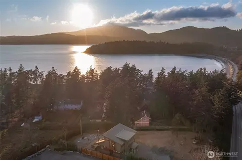View/Area - 744 Crescent Beach Dr, Eastsound, WA 98245 photo 1 of 2