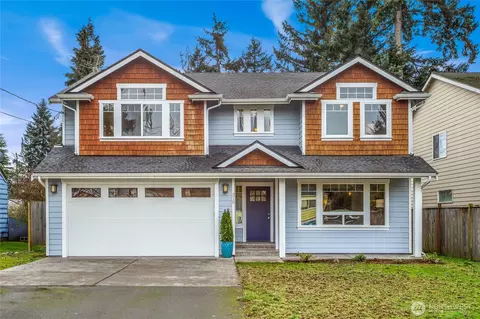 215 SW 144th St, Burien, WA 98166