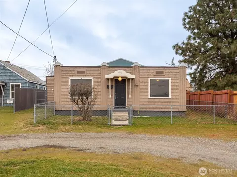 616 S Chelan Ave, Wenatchee, WA 98801